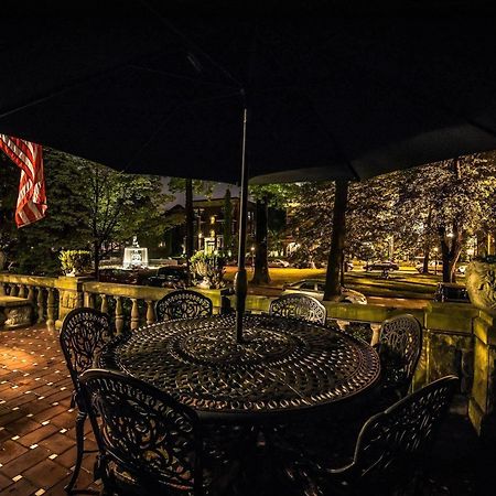 Inn At St James Court Louisville Eksteriør bilde