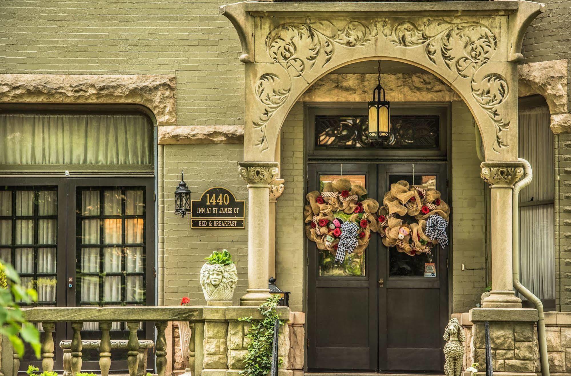 Inn At St James Court Louisville Eksteriør bilde