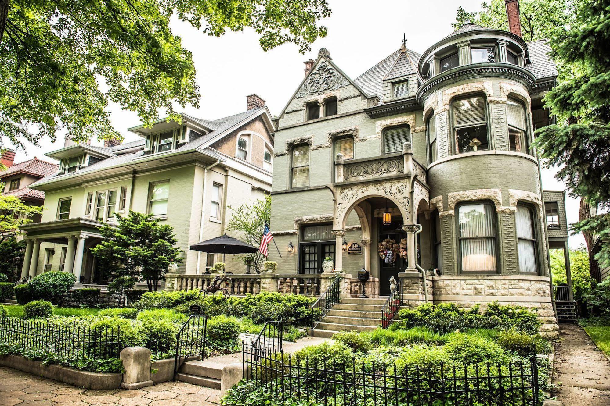 Inn At St James Court Louisville Eksteriør bilde